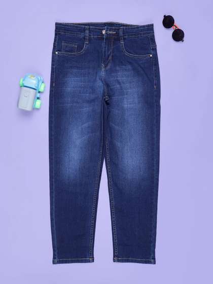 V-Mart Boys Solid Cotton
                    Knitted Denim Mid-Rise Jeans