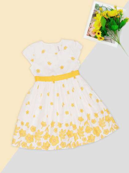 Pantaloons Junior
                      Girls Floral Printed Cotton Fit & Flare Dress