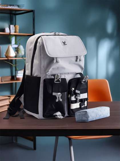 VAYA PRODYGY Kids
                    Colourblocked Teenagers School Bag Grey 22L