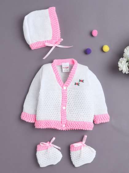 BUMZEE Infant Girls Self
                    Design Baby Apparel Gift Set