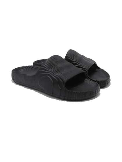 SZN Men Black Flip
                      Flops