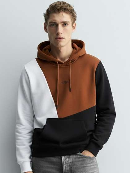 HIGHLANDER Men
                          White & Brown Colourblocked Hooded
                          Sweatshirt