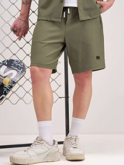 HIGHLANDER Men
                        Shorts