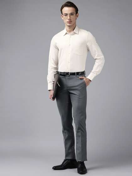 Blackberrys Micro
                          Ditsy Slim Fit Pure Cotton Casual Shirt