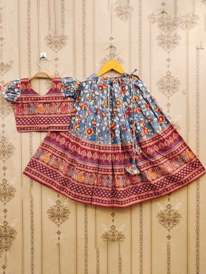 Kids Girls Printed
                        Flared Lehenga Choli