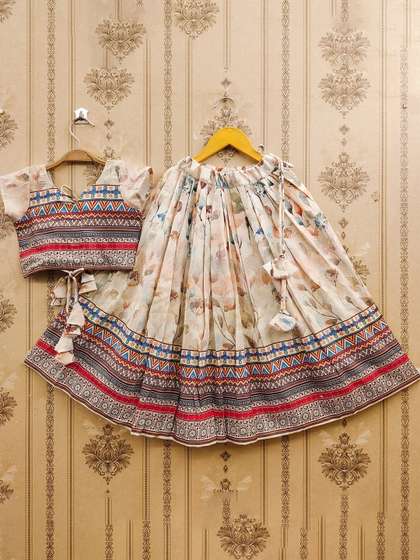 Kids Girls Printed
                    Flared Lehenga Choli