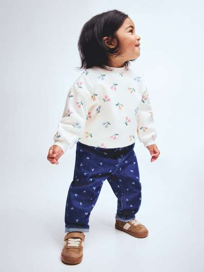 H&M Printed
                    Sweatshirt