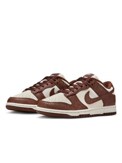 Nike Women Dunk Low
                        Shoes