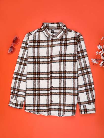 V-Mart Boys Checked
                    Casual Shirt
