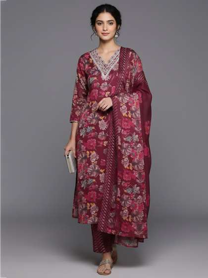 Varanga Women Floral
                        Printed Regular Kurta with Trousers & With
                        Dupatta
