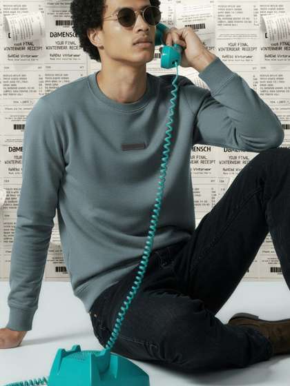 DAMENSCH Men Solid
                      Full Sleeve Round Neck Sweatshirts