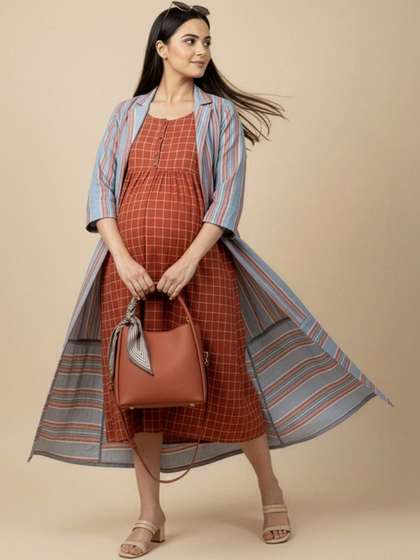 The Mom Store
                        Checked A-Line Midi Dress