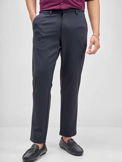 HIGHLANDER Men Slim
                        Fit Trousers