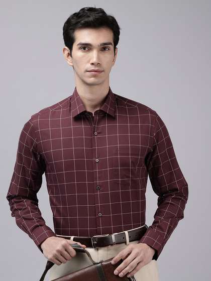 Arrow Manhattan Slim
                        Fit Checked Pure Cotton Formal Shirt