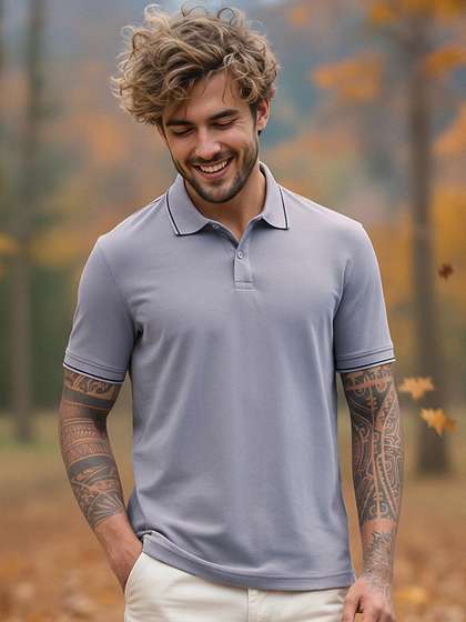 Bewakoof Men Polo
                        Collar T-shirt