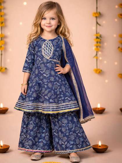 Arshia Fashions Girls
                    Floral Printed Empire Gotta Patti Kurta with Sharara
                    & With Dupatta