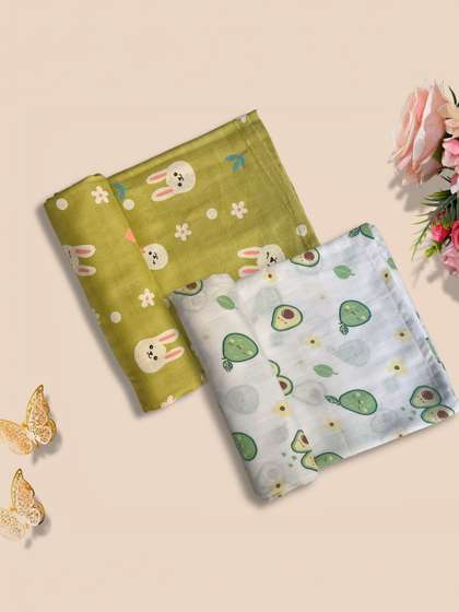 Little Dreams Grow with
                    Style Kids Set Of 2 Printed Muslin Swaddle