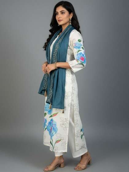 Sangria Printed
                        Chiffon Dupatta