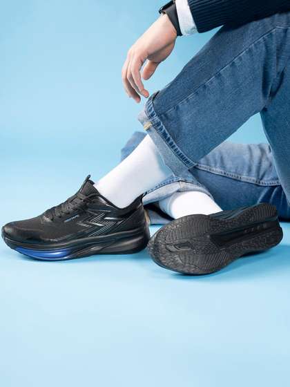 Red Tape Men Walking
                        Shoes