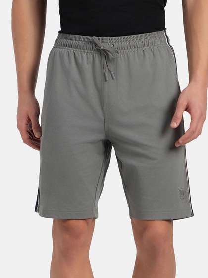 Jockey Combed Cotton
                        Rich Shorts with Side Pockets - 9426