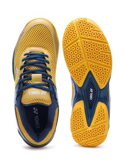 YONEX HYULTRAI
                          Badminton Non-Marking Shoes