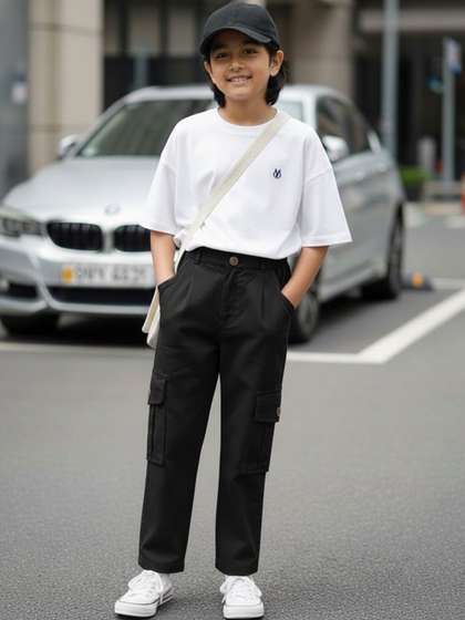 Cutiekins Boys Solid
                    Mid-Rise Regular-Fit Cargo Pants