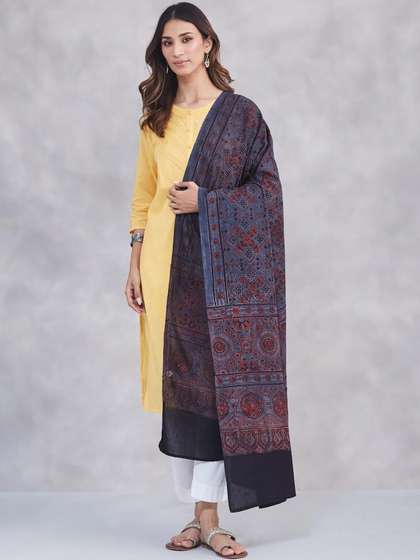 Fabindia Ethnic
                        Motifs Printed Dupatta