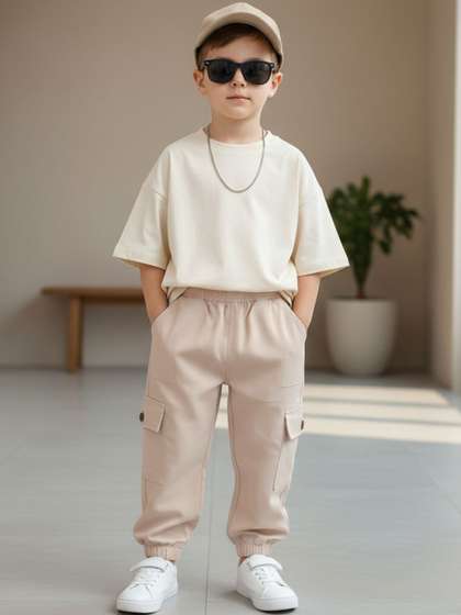 Cutiekins Boys Solid
                    Mid-Rise Regular-Fit Cargo Pants