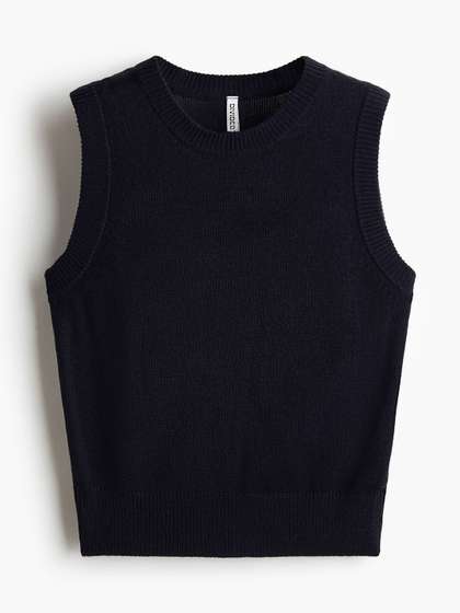 H&M Fine-Knit
                        Sweater Vest