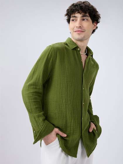 VASTRADO Men Classic
                        Slim Fit Striped Casual Shirt