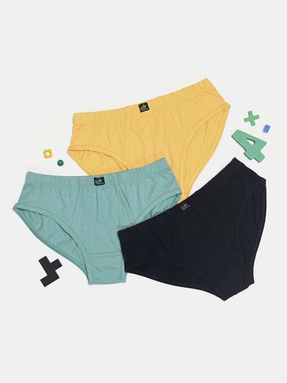 Jockey Boys Pack of 3
                    Super Combed Cotton Brief with Ultrasoft Waistband -
                    3035