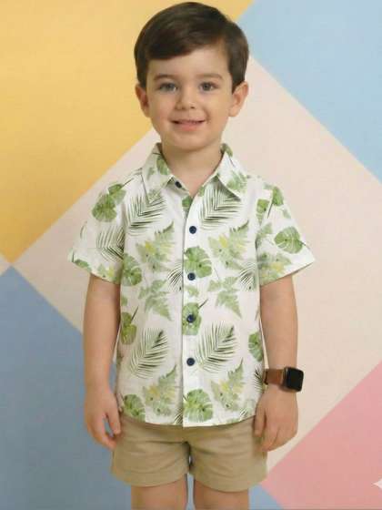RAVYA TRENDZ Boys
                      Classic Floral Printed Casual Shirt