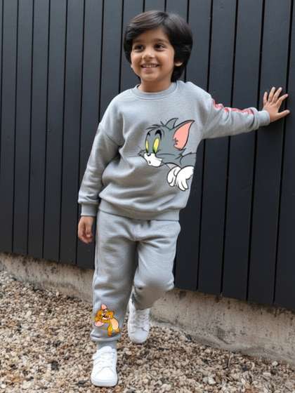 Nap Chief Kids
                          Unisex Tom and Jerry Printed Cotton Sweatshirt
                          with Joggers