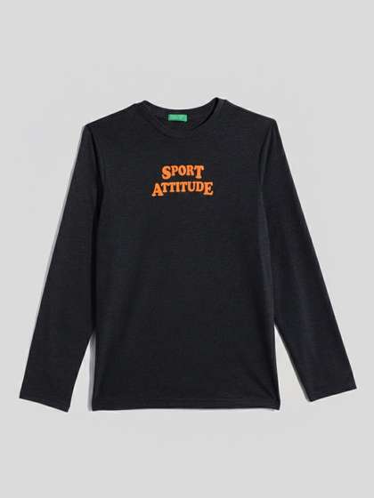 United Colors of
                    Benetton Boys Long Sleeves Printed T-shirt