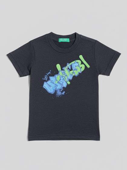 United Colors of
                    Benetton Boys Printed T-shirt