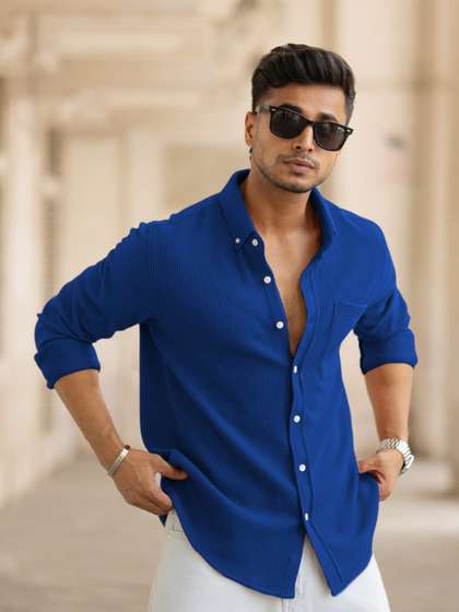 Powerlook SS25
                        Structured Knit Casual Shirt