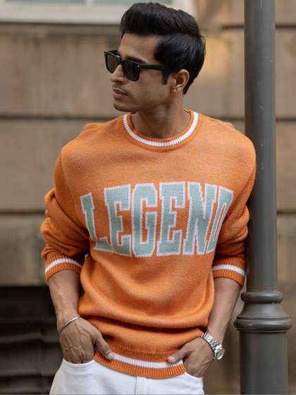 Powerlook Men
                        Alphanumeric Printed Pullover