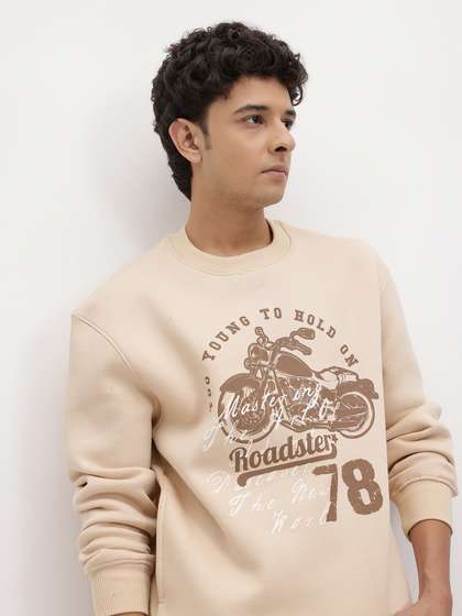 The Roadster Life
                        Co. Graphic Printed Fleece Pullover