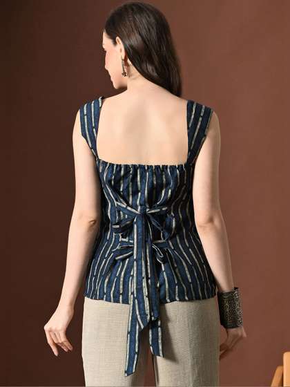 Anouk Rustic
                          Printed Square Neck Kurti