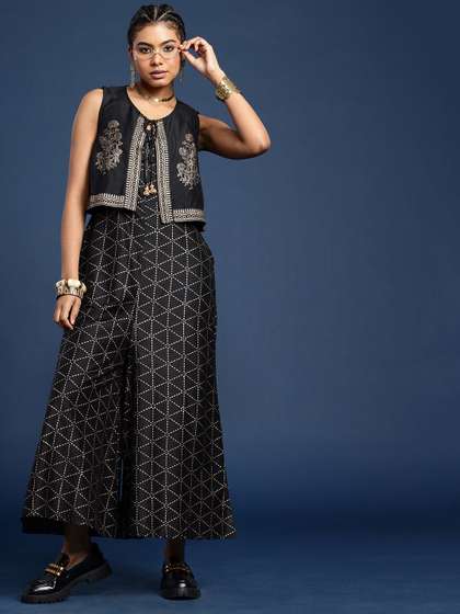 Taavi Shoulder Straps
                      Printed Taavi Festive Basic Jumpsuit With Jacket