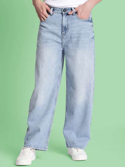 Bene Kleed Men
                          Baggy Light Fade Mid Rise Jeans