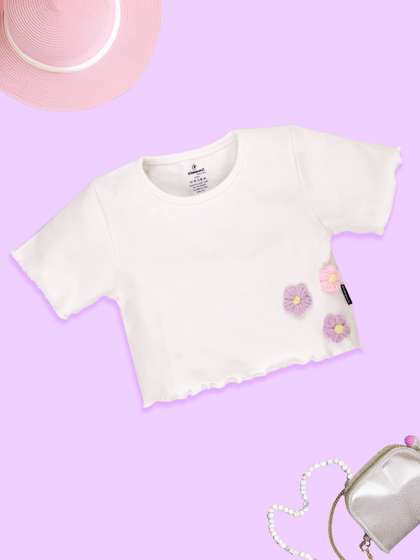 KiddoPanti Girls
                      Applique T-shirt