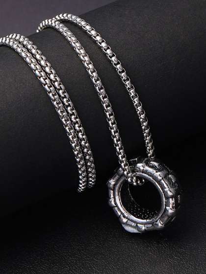 French Accent Men
                      Silver-Plated Chain
