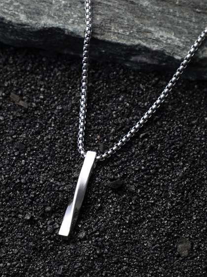 French Accent Men
                    Silver-Plated Geometric Shaped Pendant With Chain