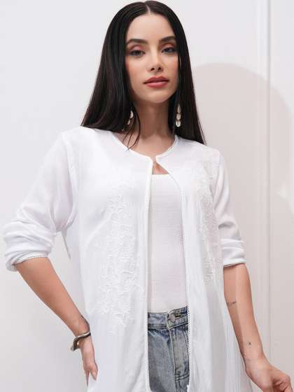 Vishudh Embroidered
                        Mandarin Collar Kimono Shrug