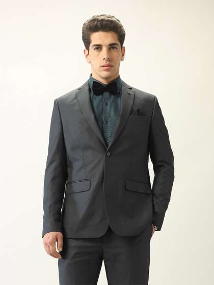 Arrow Tailored-Fit
                          Single-Breasted Two-Piece Suit