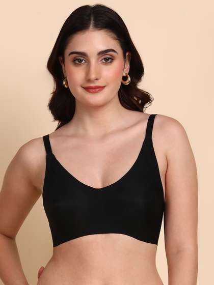 Dressberry Lightly
                          Padded Invisi-Fit Elastic-Free Bottom Band
                          Seamless Bonded Bra