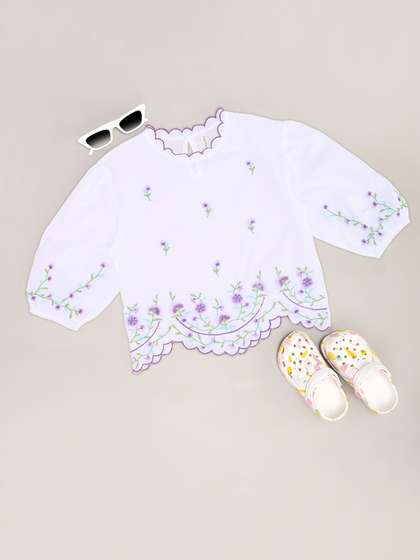 Pantaloons Junior Cotton
                    short Top