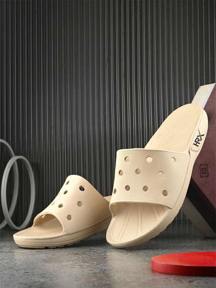 HRX by Hrithik Roshan
                    Men Sliders