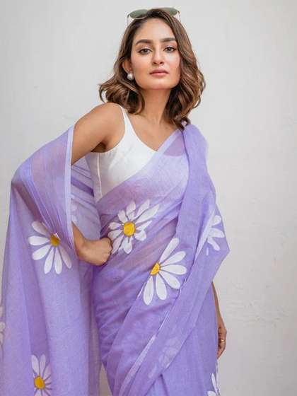 VILLAGIUS Floral
                          Printed Pure Cotton Saree